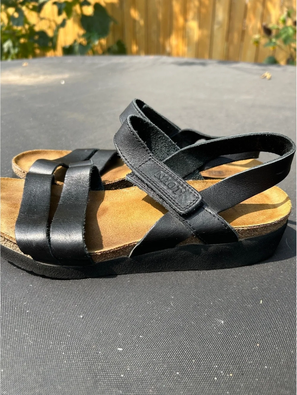 Naot black leather sandals shoes EU39